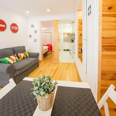 Apartman Feels Like Martim Moniz Bright *