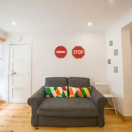 Apartman Feels Like Martim Moniz Bright *