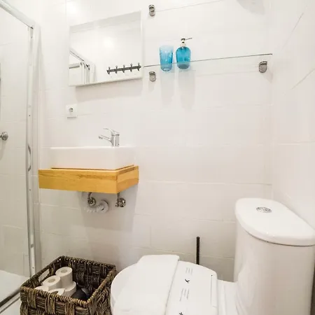Feels Like Martim Moniz Bright Apartment